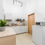 Astoria Airconed Appartamento Budapest