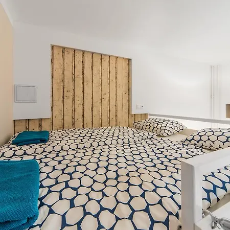 Astoria Airconed Apartamento *