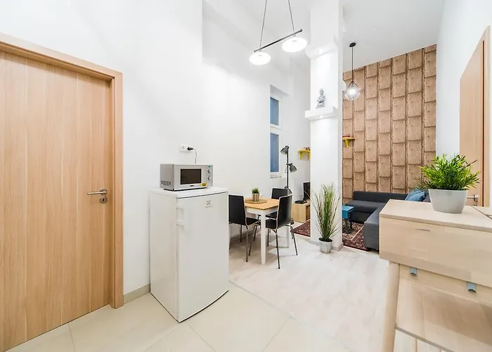 Astoria Airconed * Budapeşte